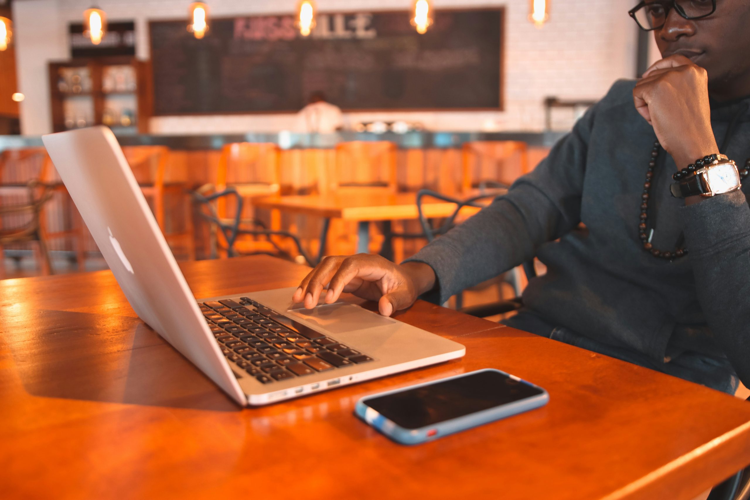 How to Make Money Designing Websites in Kenya (2025 Guide)